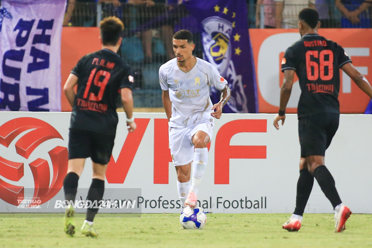 Hoàng Hên chưa thể giúp Hà Nội giải mã Ninh Bình FC 3 Hoàng Hên chưa thể giúp Hà Nội giải mã Ninh Bình FC 3