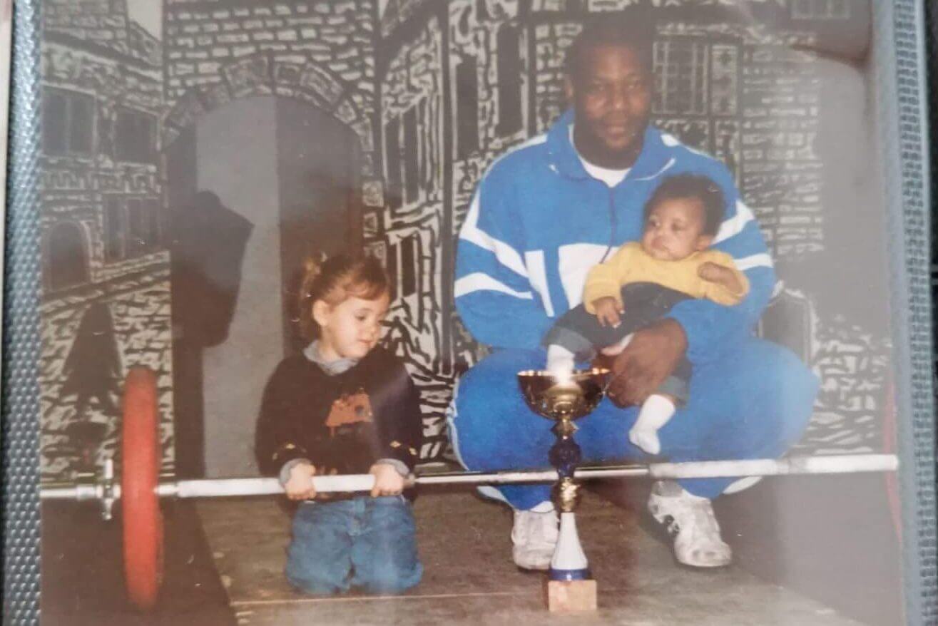 Bryan Mbeumo Từ Avallon nhỏ bé đến ánh đèn Premier League 5 Bryan Mbeumo Từ Avallon nhỏ bé đến ánh đèn Premier League 5