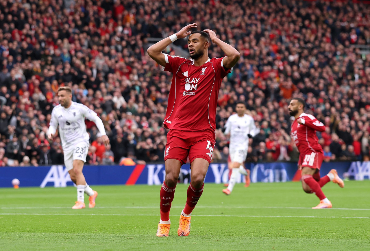 DeWatermark DeWatermark