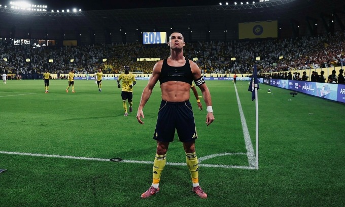 ronaldo-jpeg-1760817253-176081-4 ronaldo-jpeg-1760817253-176081-4