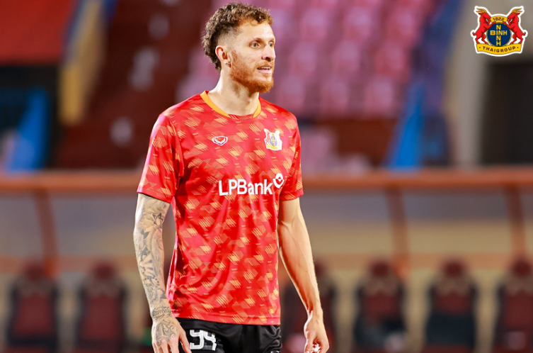 Loạt cầu thủ bị treo giò, Ninh Bình mất cái tên quan trọng ở trận đại chiến Công an Hà Nội 1