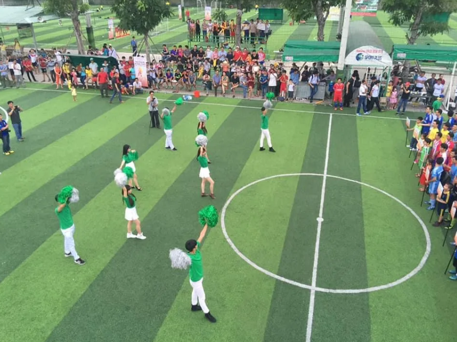 Những lưu ý trước khi mở sân bóng cỏ nhân tạo 2 Những lưu ý trước khi mở sân bóng cỏ nhân tạo 2