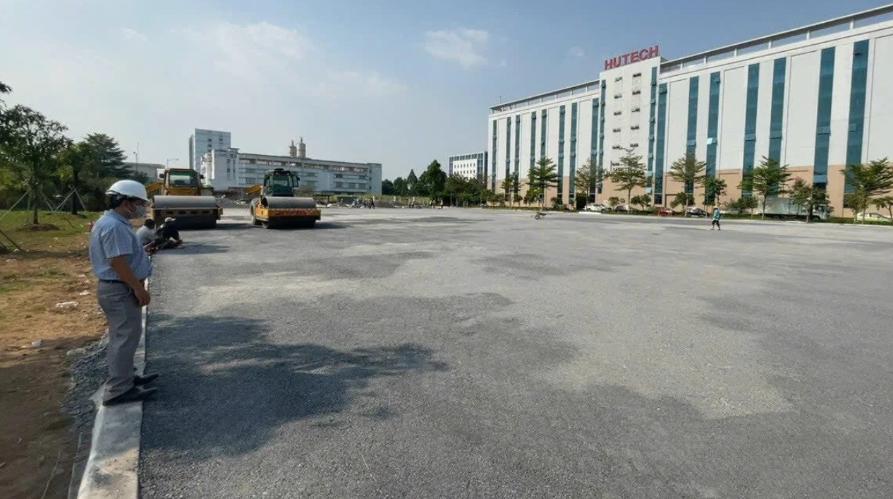 Những lưu ý trước khi mở sân bóng cỏ nhân tạo 1 Những lưu ý trước khi mở sân bóng cỏ nhân tạo 1