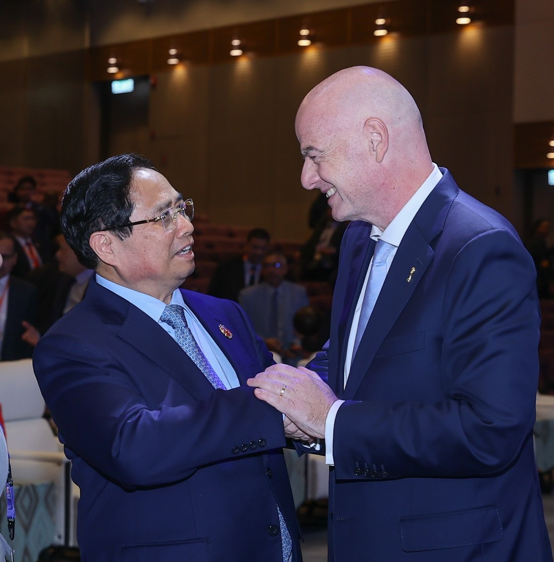 FIFA muốn xây dựng Học viện Bóng đá FIFA tại Việt Nam 1 FIFA muốn xây dựng Học viện Bóng đá FIFA tại Việt Nam 1