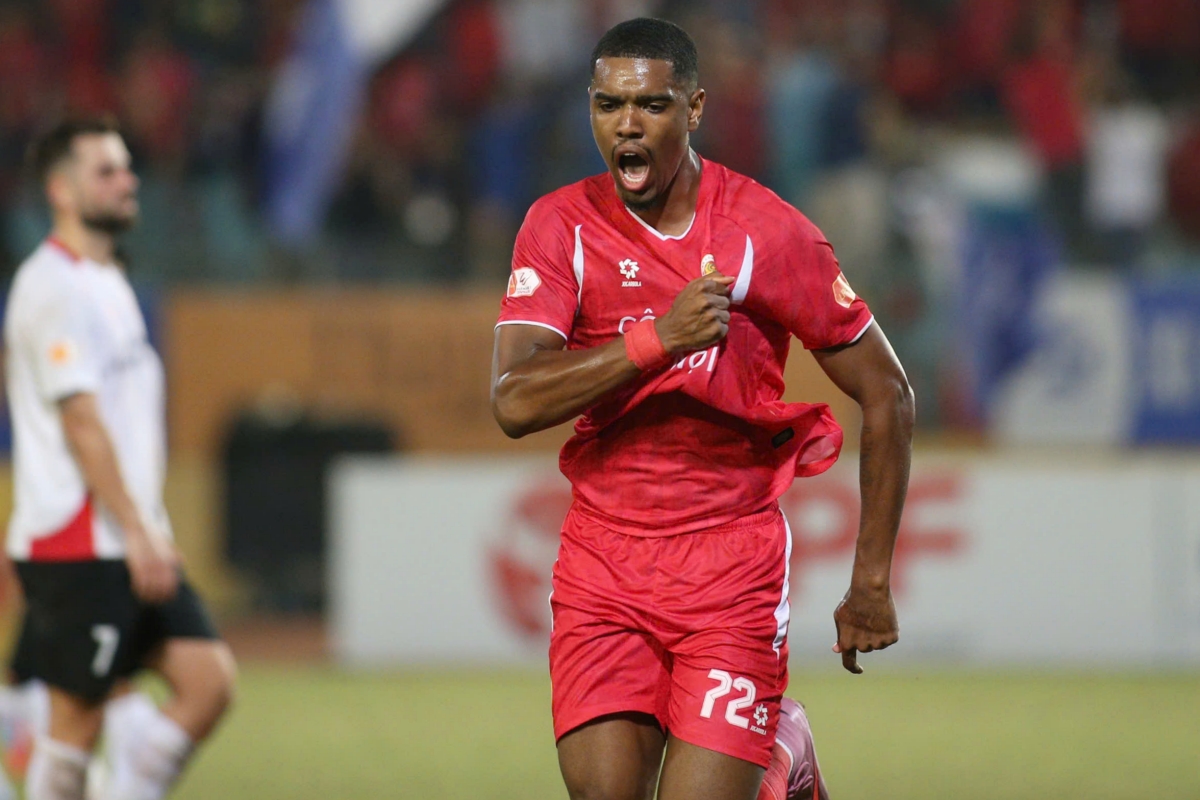 Ngoại binh CLB CAHN đoạt Vua phá lưới VLeague, mơ khoác áo tuyển Việt Nam 1 Ngoại binh CLB CAHN đoạt Vua phá lưới VLeague, mơ khoác áo tuyển Việt Nam 1
