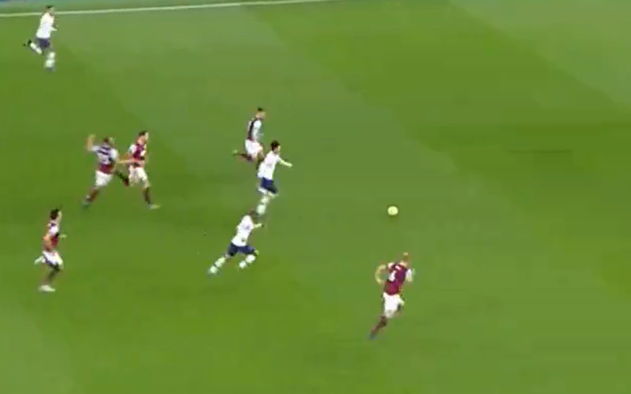 Chiêm ngưỡng siêu phẩm bàn thắng của Micky van de Ven 6