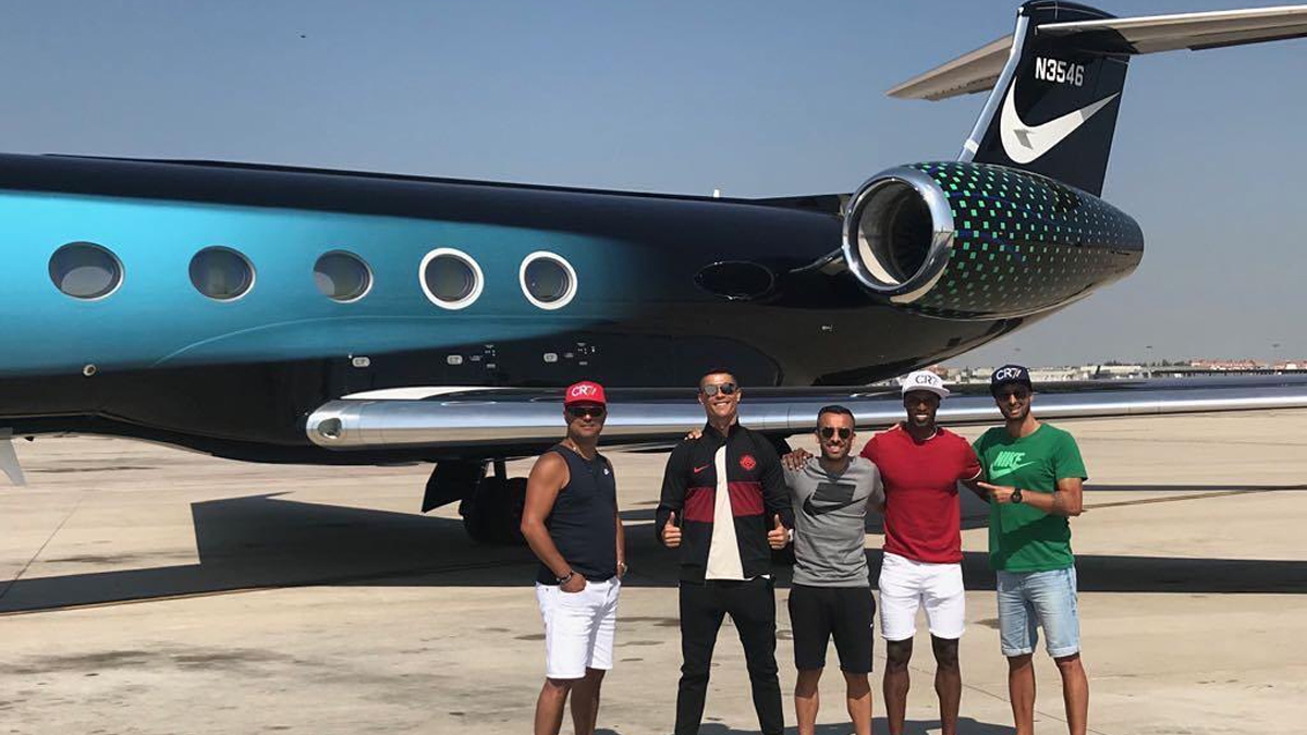 Toàn bộ buổi phỏng vấn Cristiano Ronaldo với Piers Morgan World Cup không còn là giấc mơ nữa (P1) 3 Toàn bộ buổi phỏng vấn Cristiano Ronaldo với Piers Morgan World Cup không còn là giấc mơ nữa (P1) 3