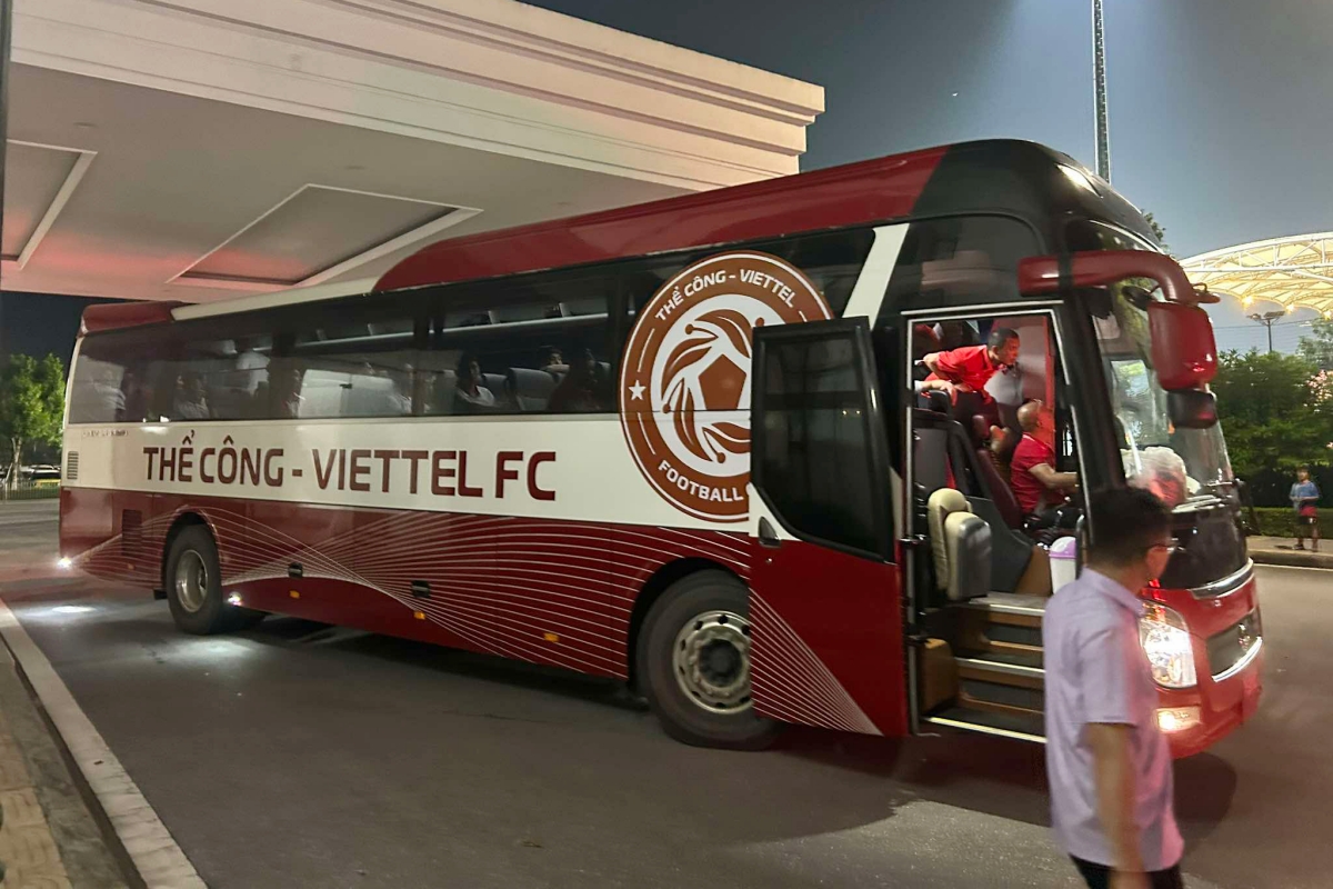 Ngôi sao Kpop khiến trận PVF-CAND vs Thể Công Viettel phải lùi giờ thi đấu 2 Ngôi sao Kpop khiến trận PVF-CAND vs Thể Công Viettel phải lùi giờ thi đấu 2