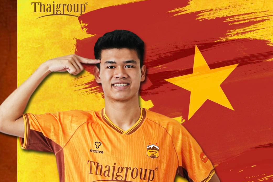 VIDEO Trung vệ 1m95 ghi bàn phút 100 trận chung kết ngược với Thanh Hóa 1 VIDEO Trung vệ 1m95 ghi bàn phút 100 trận chung kết ngược với Thanh Hóa 1