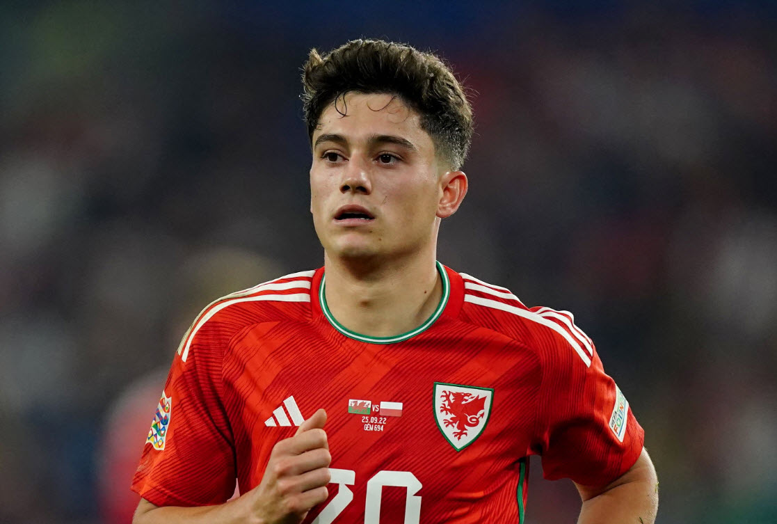 tieu su Daniel James