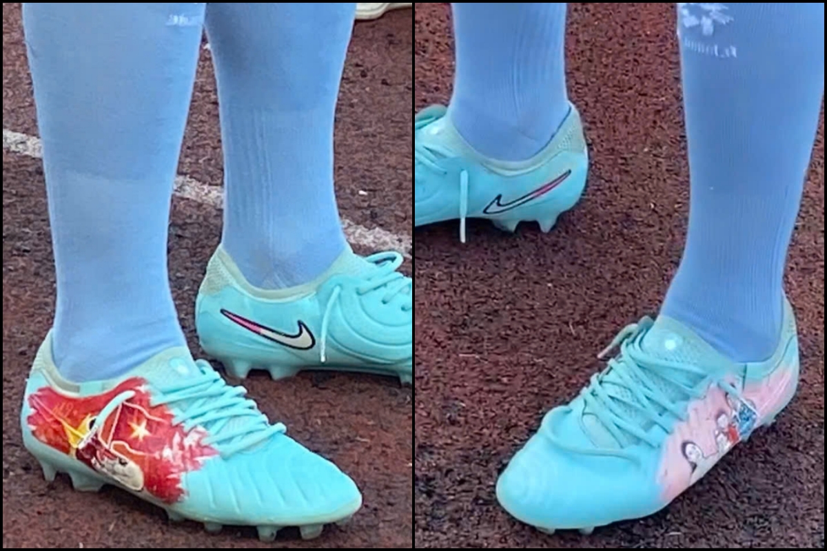 Đôi giày đặc biệt của Duy Mạnh doi giay dac biet cua Duy Manh