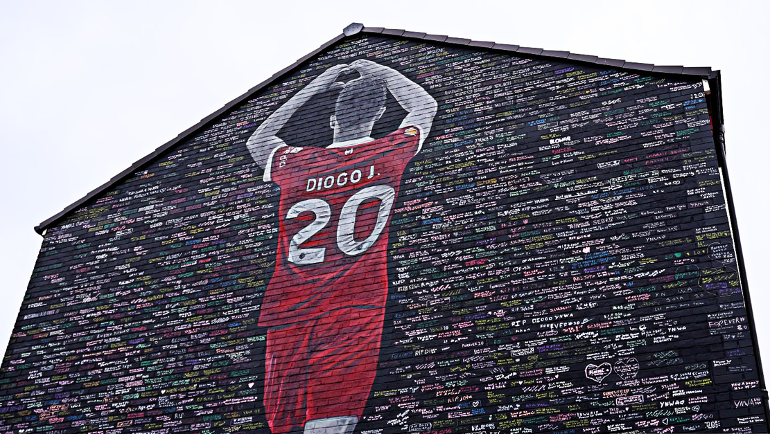 Thầy trò Arne Slot và 11 vấn đề to lớn ở mùa giải 20252026 12 Thầy trò Arne Slot và 11 vấn đề to lớn ở mùa giải 20252026 12