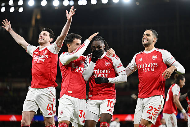 Arsenal mùa giải 202526 có điểm yếu không 1