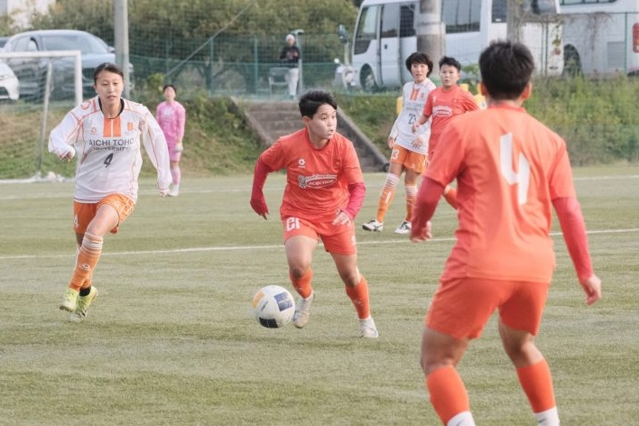 dT nu Viet Nam thang tran dau tien tai Nhat