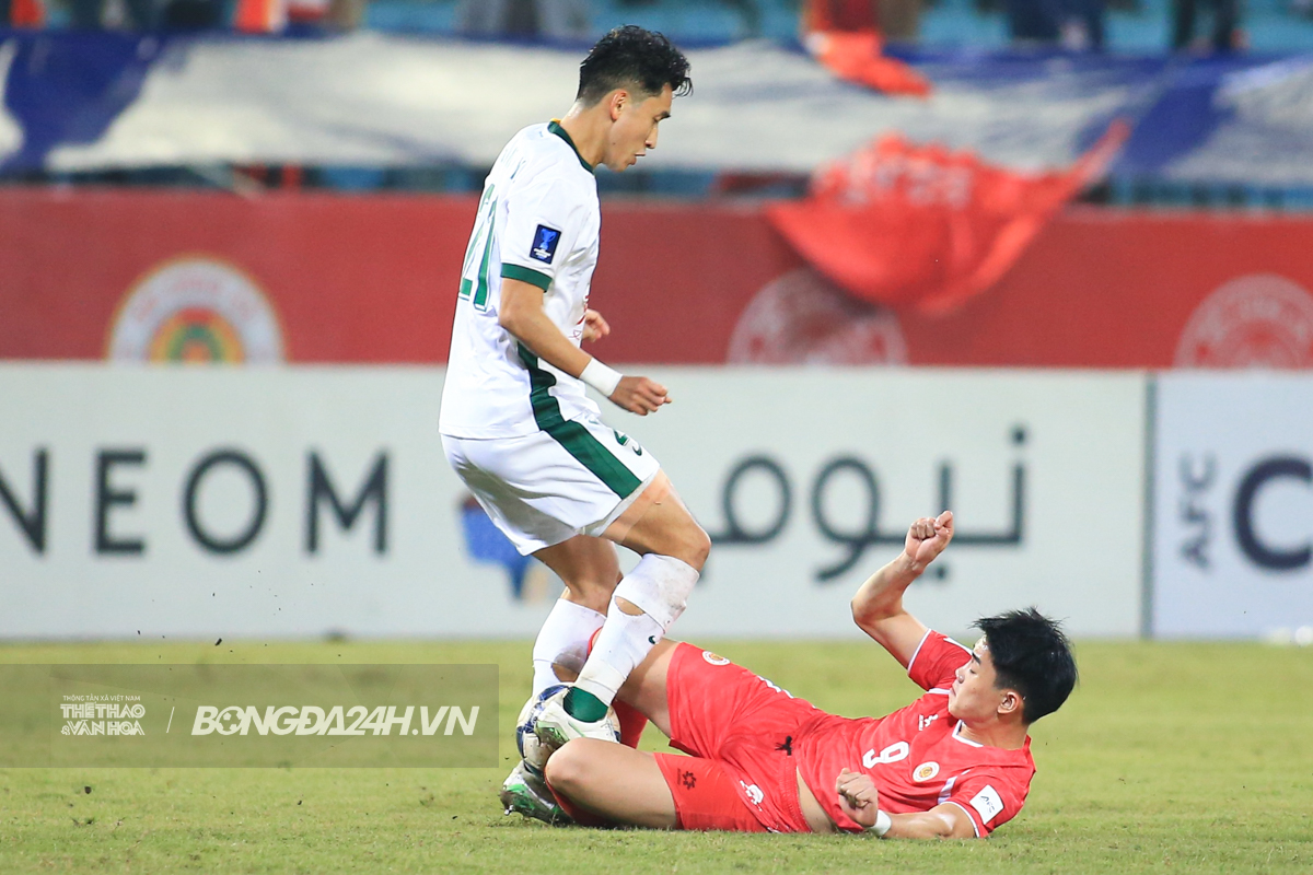 Phút cuối hỗn loạn trận CAHN vs Beijing Guoan 2