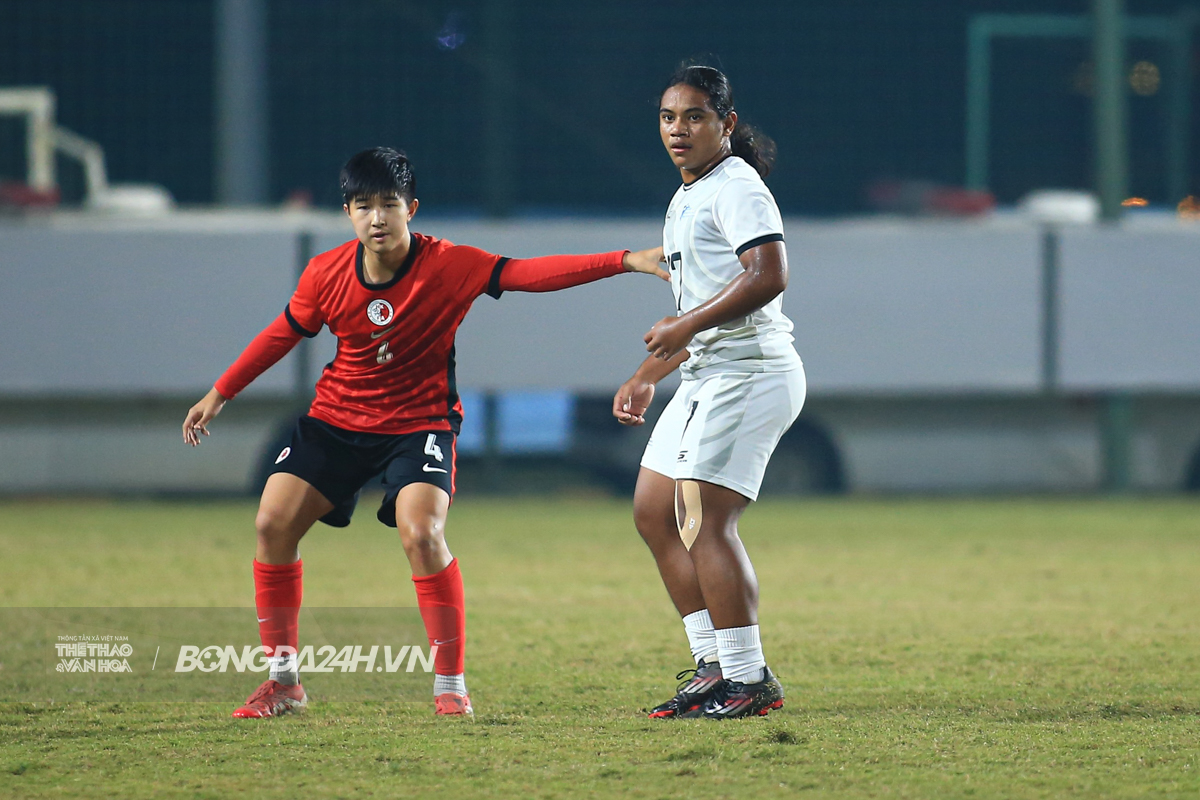 Cầu thủ đeo kính thi đấu tại giải U17 châu Á 7 Cầu thủ đeo kính thi đấu tại giải U17 châu Á 7