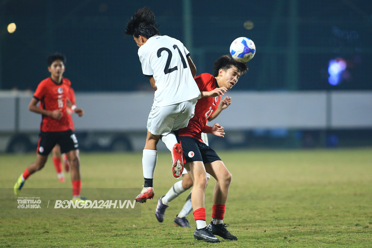 Cầu thủ đeo kính thi đấu tại giải U17 châu Á 9 Cầu thủ đeo kính thi đấu tại giải U17 châu Á 9