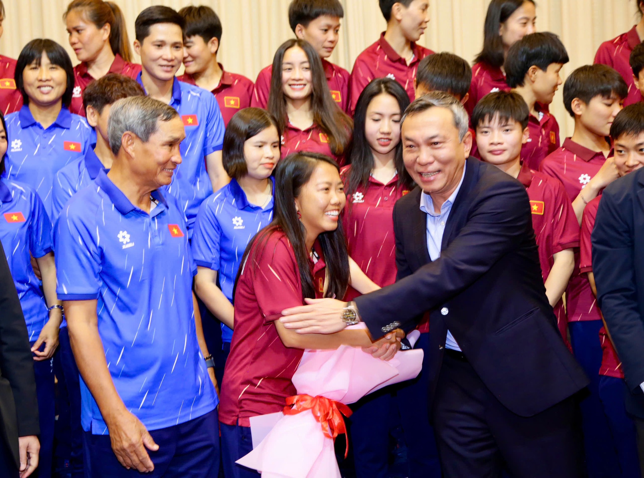 Bóng đá Việt Nam xuất quân dự SEA Games 33 2