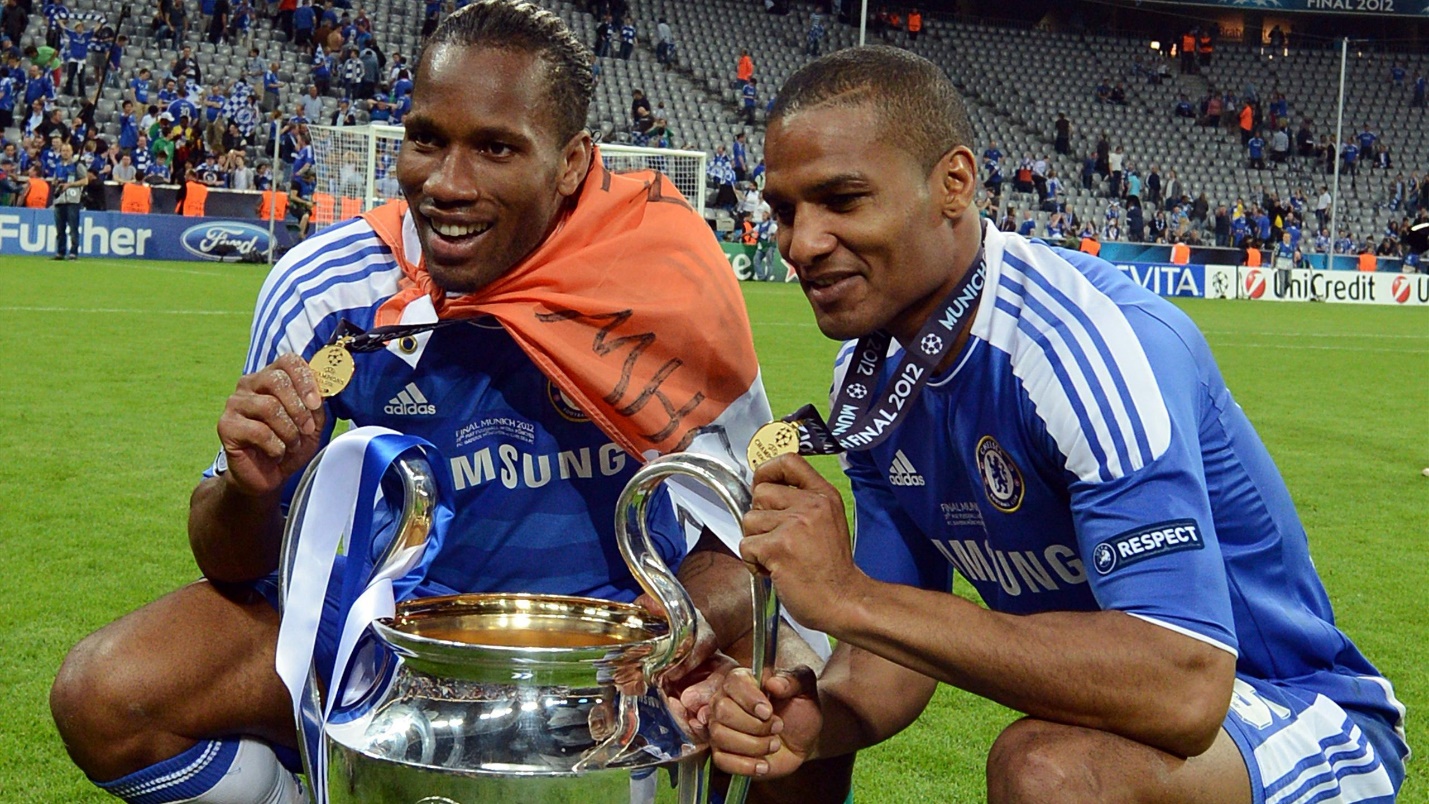 Từ tuổi nghề vị trí chạy cánh tại Premier league đến câu chuyện về Leandro Trossard 3 Từ tuổi nghề vị trí chạy cánh tại Premier league đến câu chuyện về Leandro Trossard 3