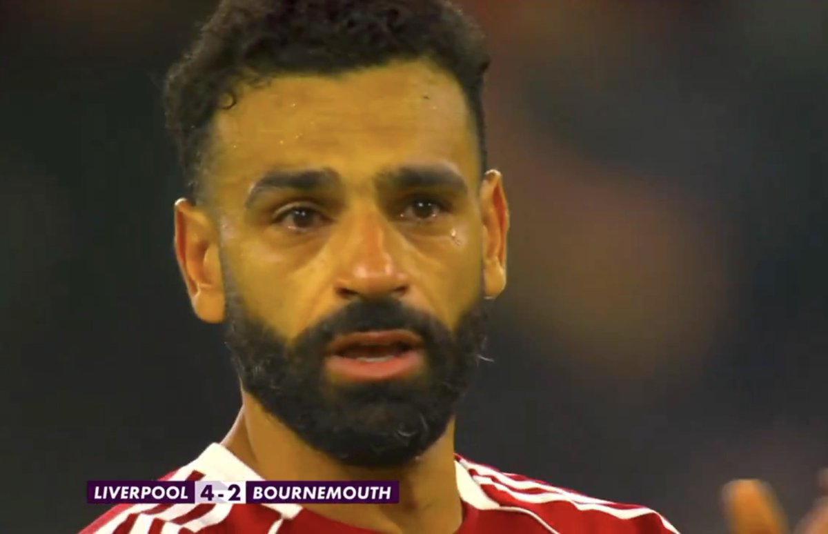 Nếu Salah yêu Liverpool, tại sao anh lại quăng bom vào đội bóng giữa mùa như thế 6 Nếu Salah yêu Liverpool, tại sao anh lại quăng bom vào đội bóng giữa mùa như thế 6