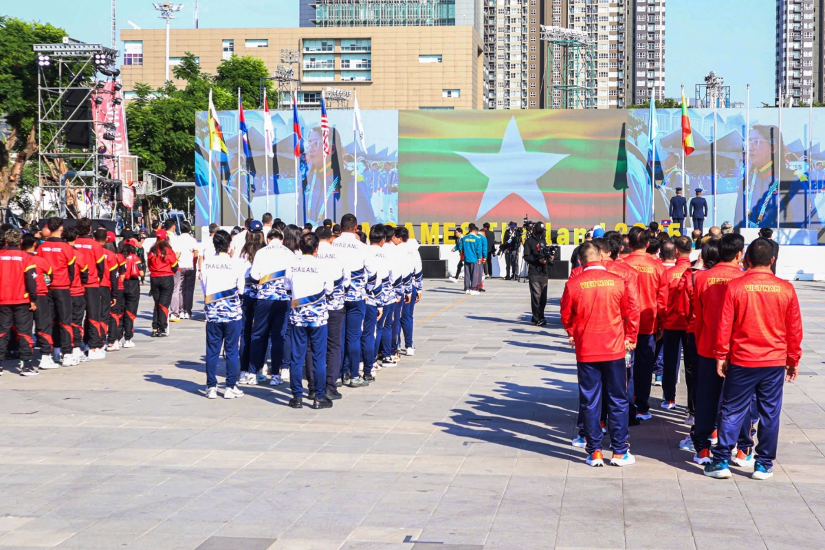 Lá cờ Việt Nam tung bay tại SEA Games 33 6
