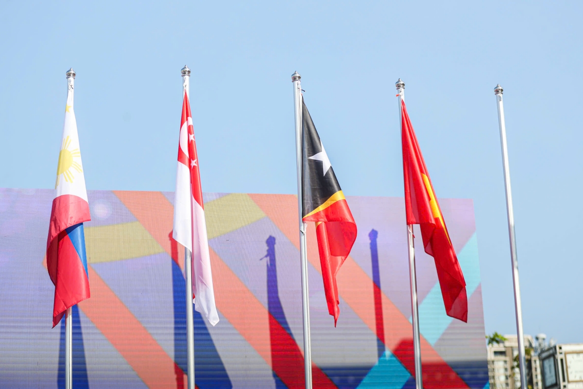 Lá cờ Việt Nam tung bay tại SEA Games 33 7