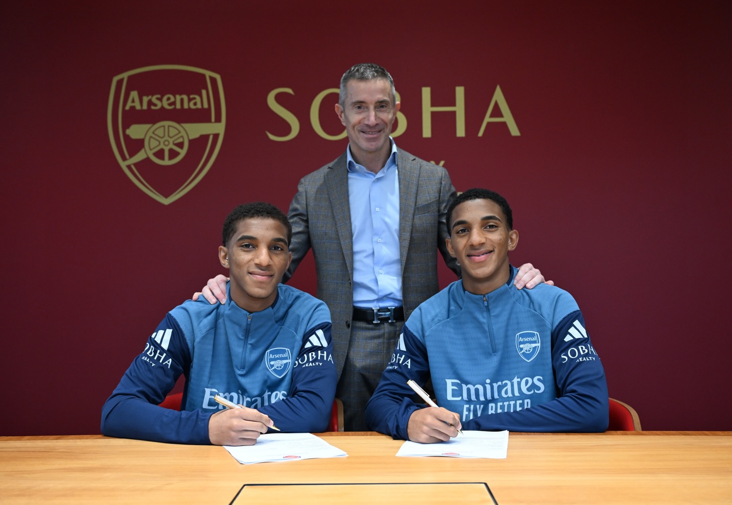 Arsenal đối đầu Chelsea trong cuộc đua giành những măng non hàng đầu thế giới 1