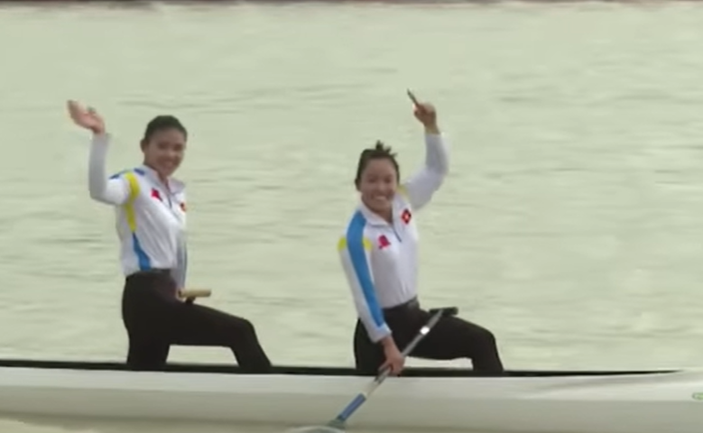 Nguyen Thi Huong va Diep Thi Huong 