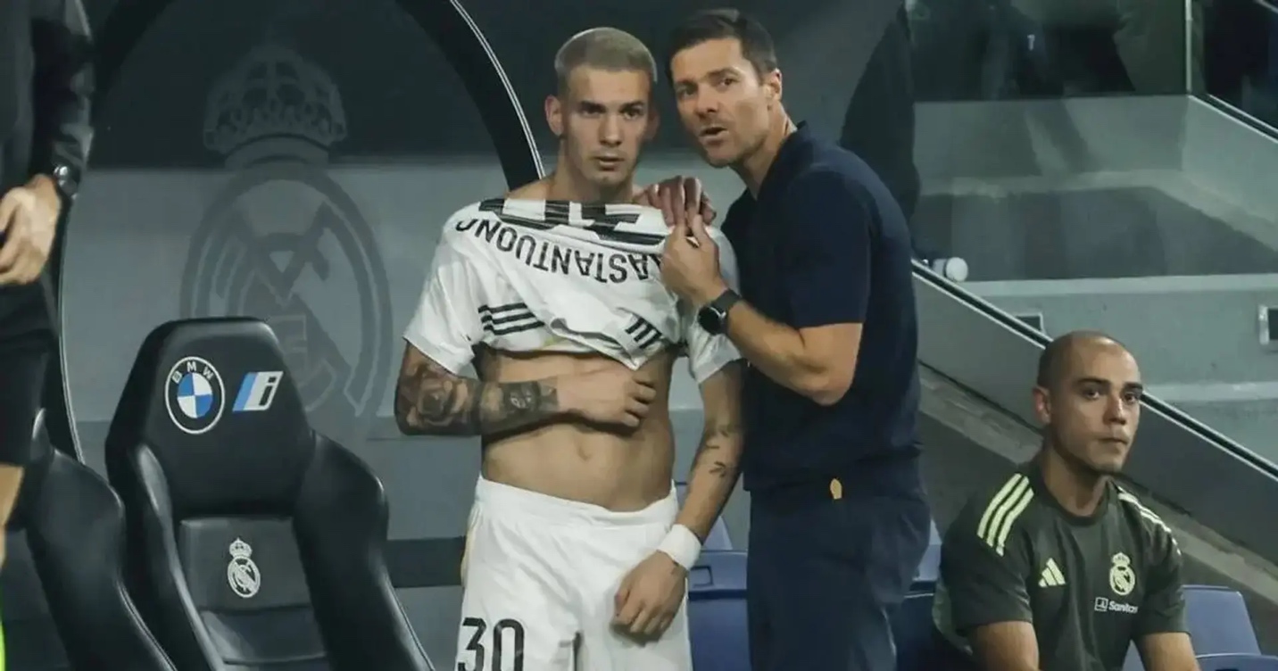 Xabi Alonso và Real Madrid Một dự án đang bị phá vỡ từ bên trong phòng thay đồ 2