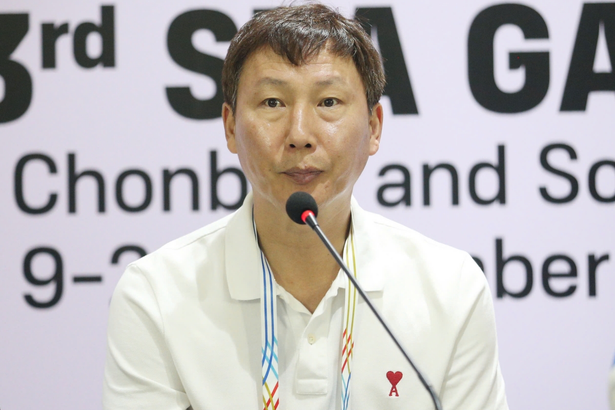 HLV Kim Sang Sik chia sẻ sau trận thắng U22 Malaysia HLV Kim Sang Sik chia se sau tran thang U22 Malaysia