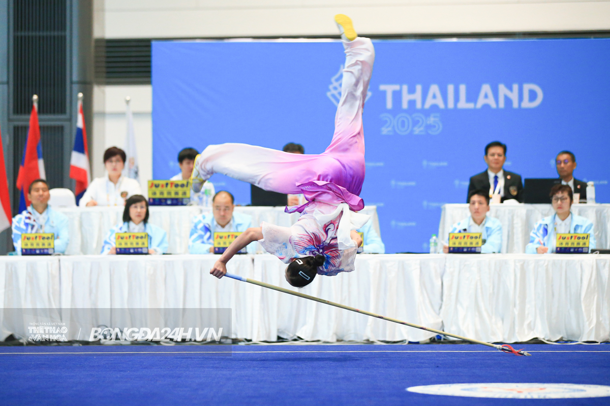 Dương Thúy Vi mạo hiểm để mở ra giới hạn cho Wushu Việt Nam 3 Dương Thúy Vi mạo hiểm để mở ra giới hạn cho Wushu Việt Nam 3