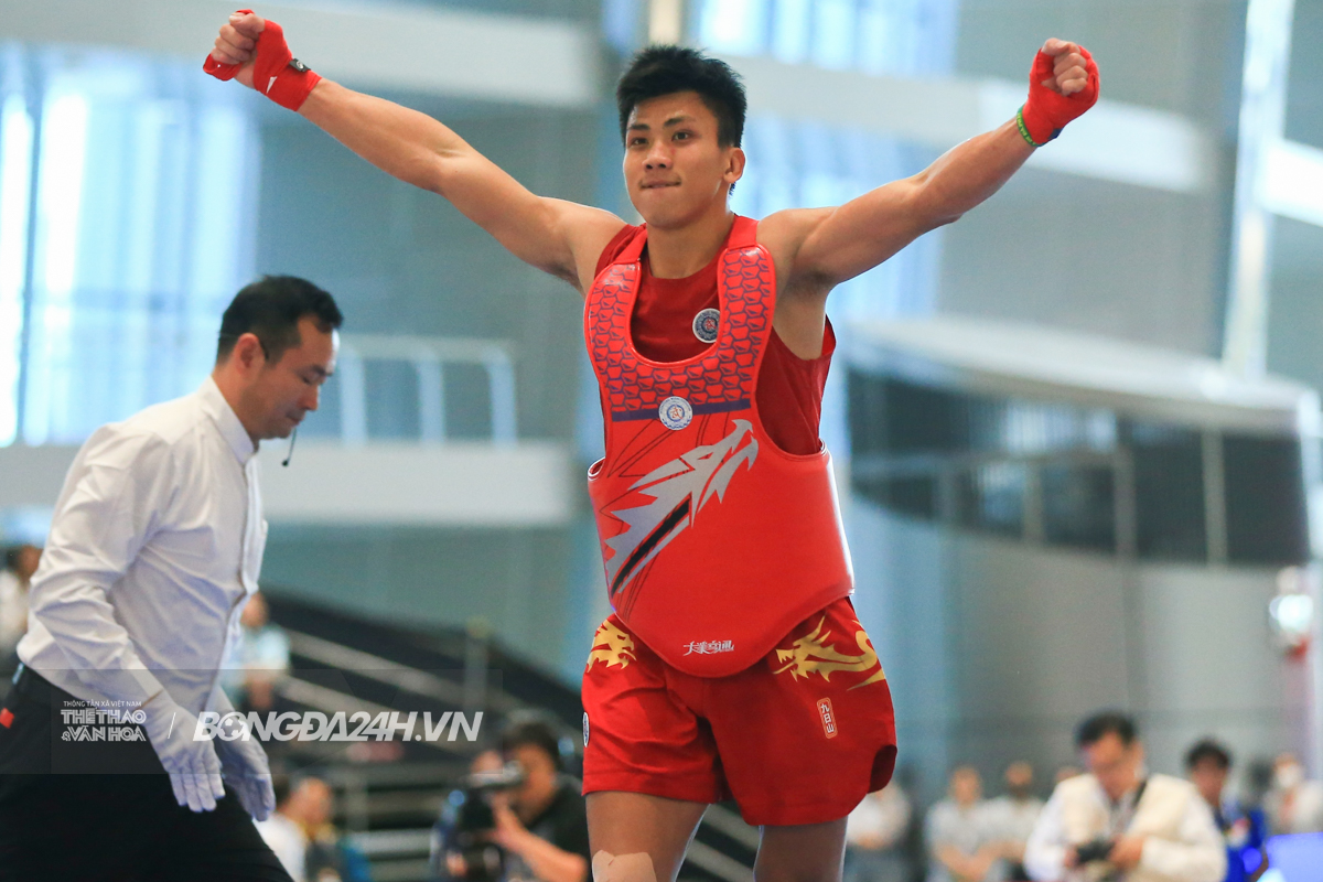 Võ sĩ Trương Văn Chưởng và giấc mơ làm bác sĩ chữa bệnh cho cha mẹ 2 Võ sĩ Trương Văn Chưởng và giấc mơ làm bác sĩ chữa bệnh cho cha mẹ 2