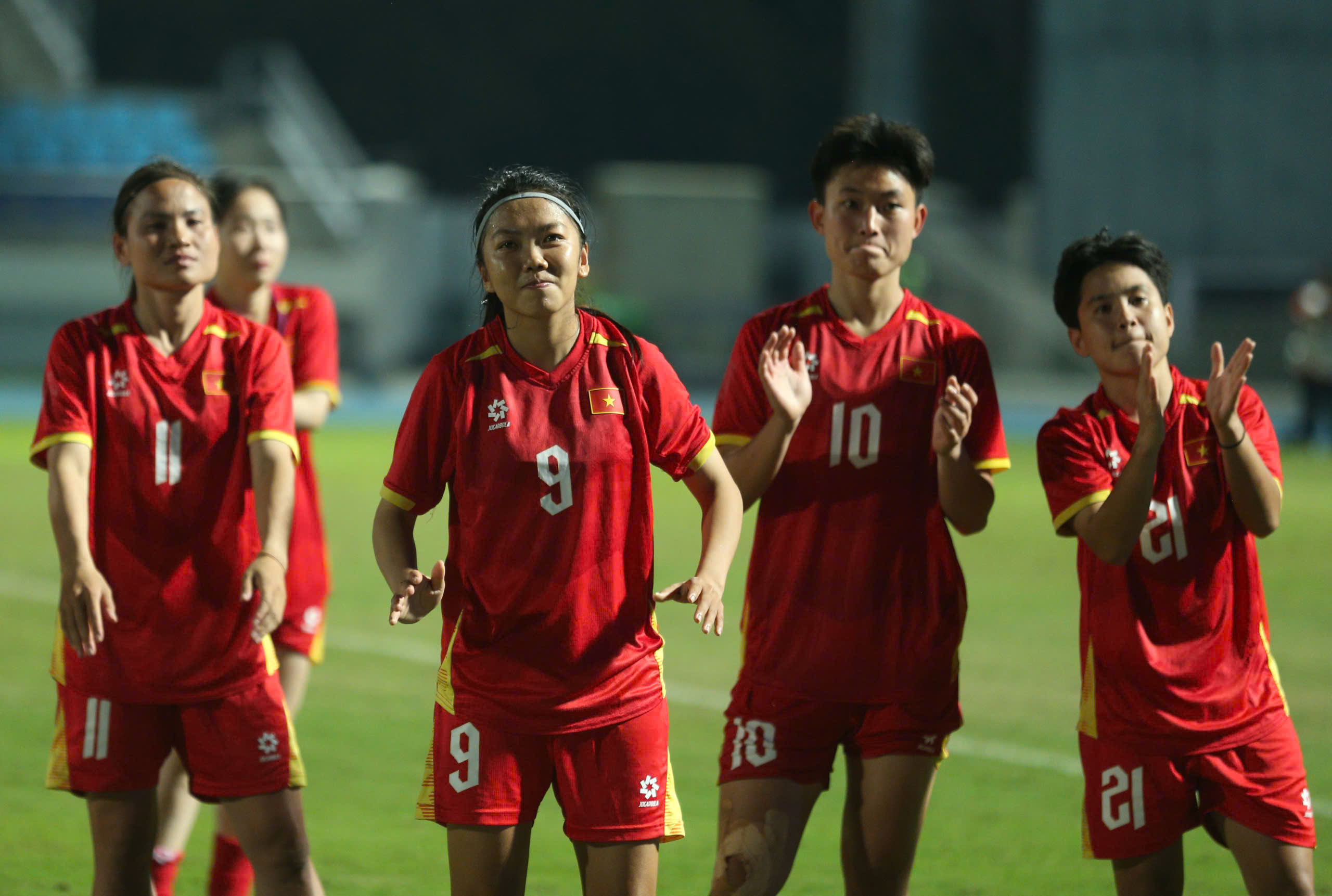 Đội tuyển nữ Việt Nam và nỗi đau mang tên định mệnh 3