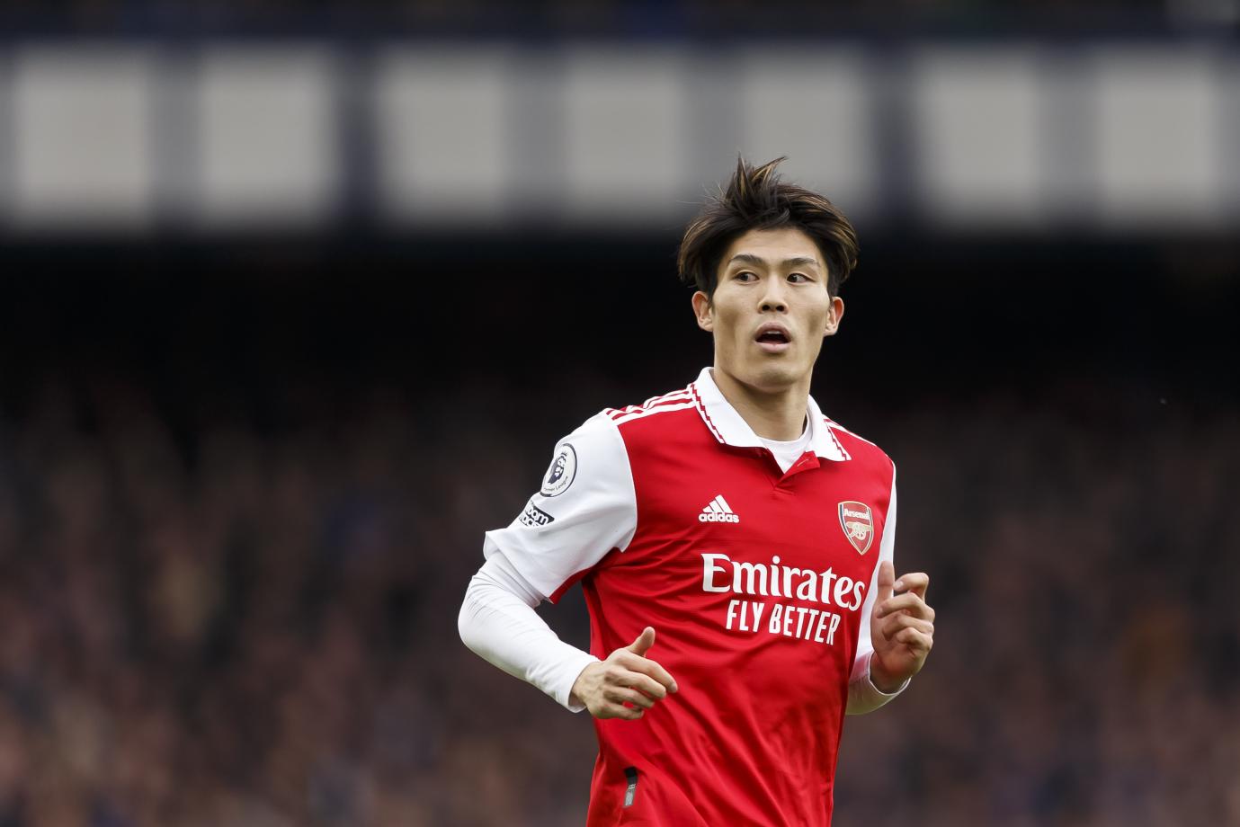 Takehiro Tomiyasu Từ thần đồng bất đắc dĩ đến nốt trầm buồn ở Arsenal 1