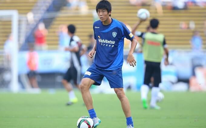 Takehiro Tomiyasu Từ thần đồng bất đắc dĩ đến nốt trầm buồn ở Arsenal 4