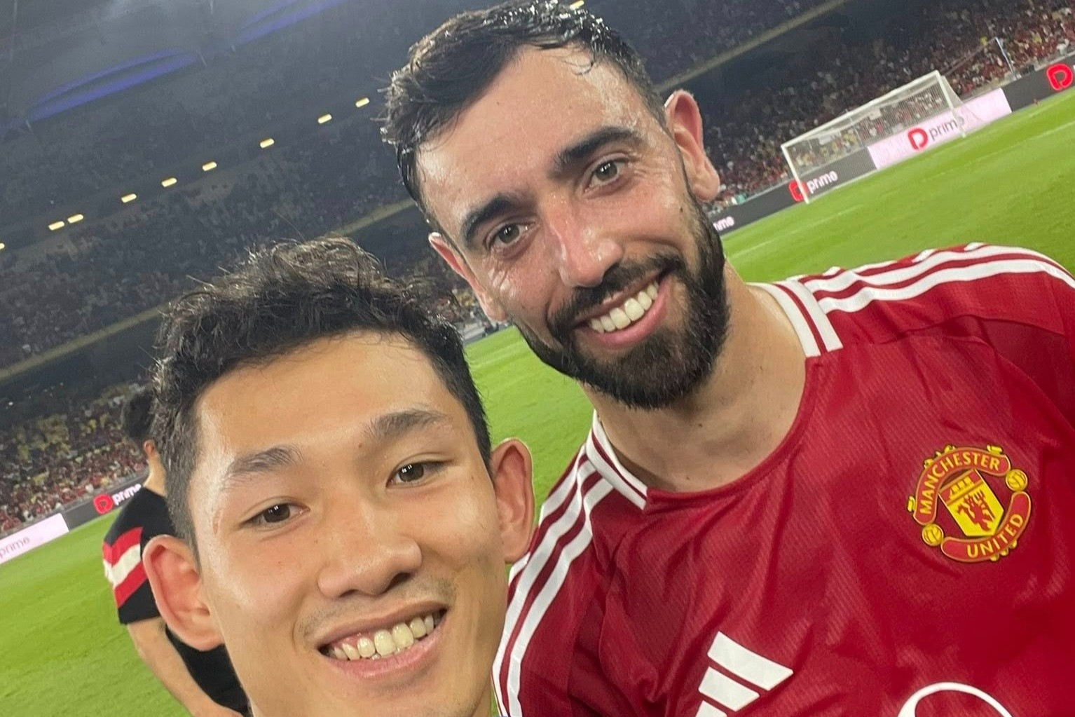 Bruno Fernandes Tôi sẽ không phải là Bruno ngày nay nếu từ bỏ việc phất bậy 4
