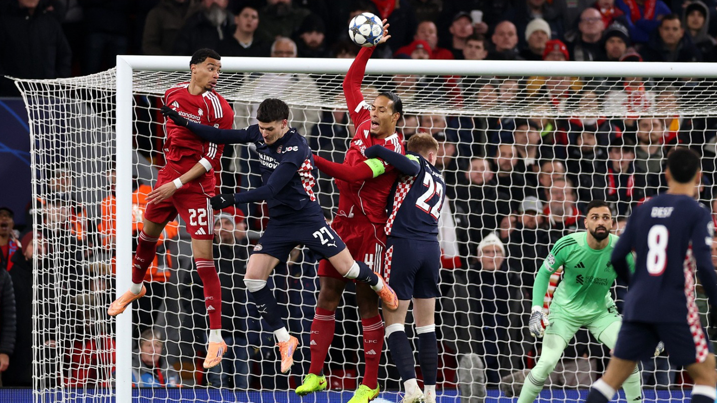 Virgil van Dijk Nhìn lại năm 2025 đầy thăng trầm 8