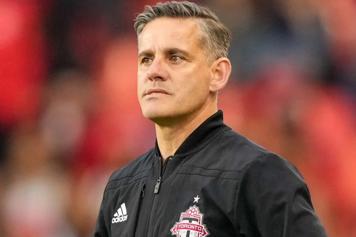 John Herdman chuan bi lam HLV dT Indonesia