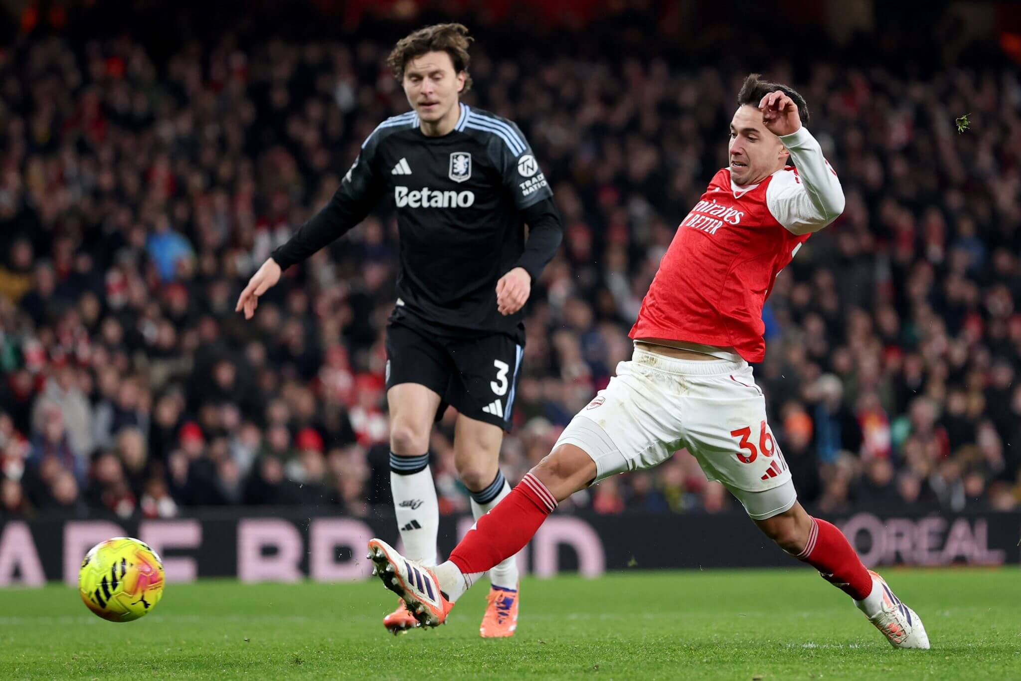 Chiến thắng trước Aston Villa như lời tuyên bố đanh thép của Arsenal 1 Chiến thắng trước Aston Villa như lời tuyên bố đanh thép của Arsenal 1