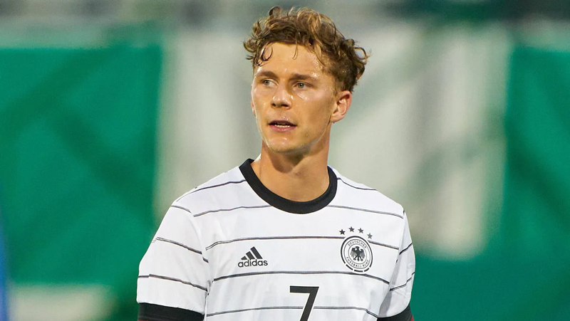 Thông tin tiểu sử cầu thủ Yannik Keitel 1