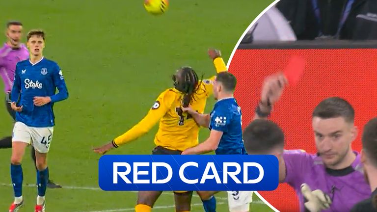 Những chiếc thẻ đỏ “xàm nhất” trong lịch sử Premier League 1