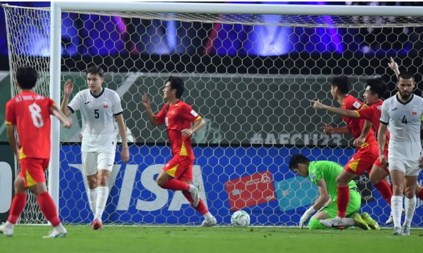 Lê Văn Thuận Từ Lamine Yamal xứ Thanh đến vinh dự xuất hiện trên trang chủ FIFA 3