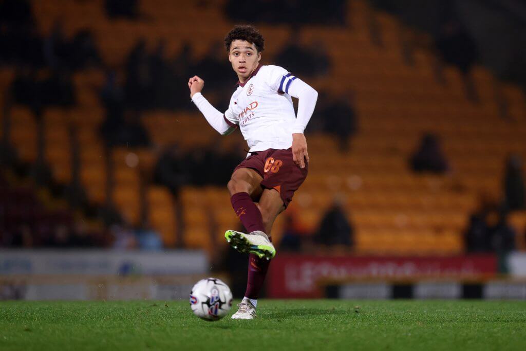 Max Alleyne Từ cậu bé giản dị nhất học viện đến thủ lĩnh tương lai của Man City 3