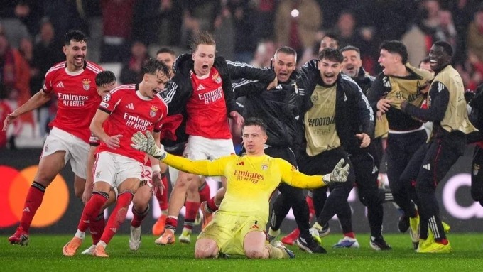 Khoảnh khắc của thủ môn Anatoliy Trubin Đó là bàn thắng đưa Benfica từ cõi chết trở về! 1