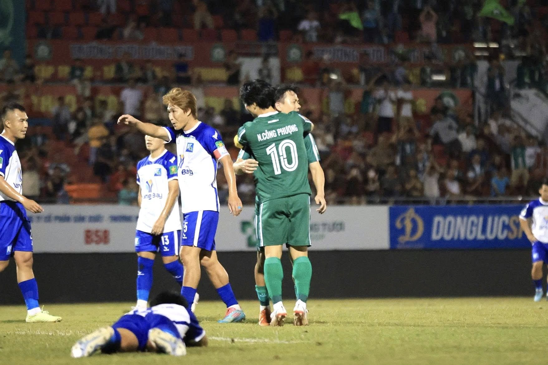 Công Phượng nghỉ Tết sớm 1