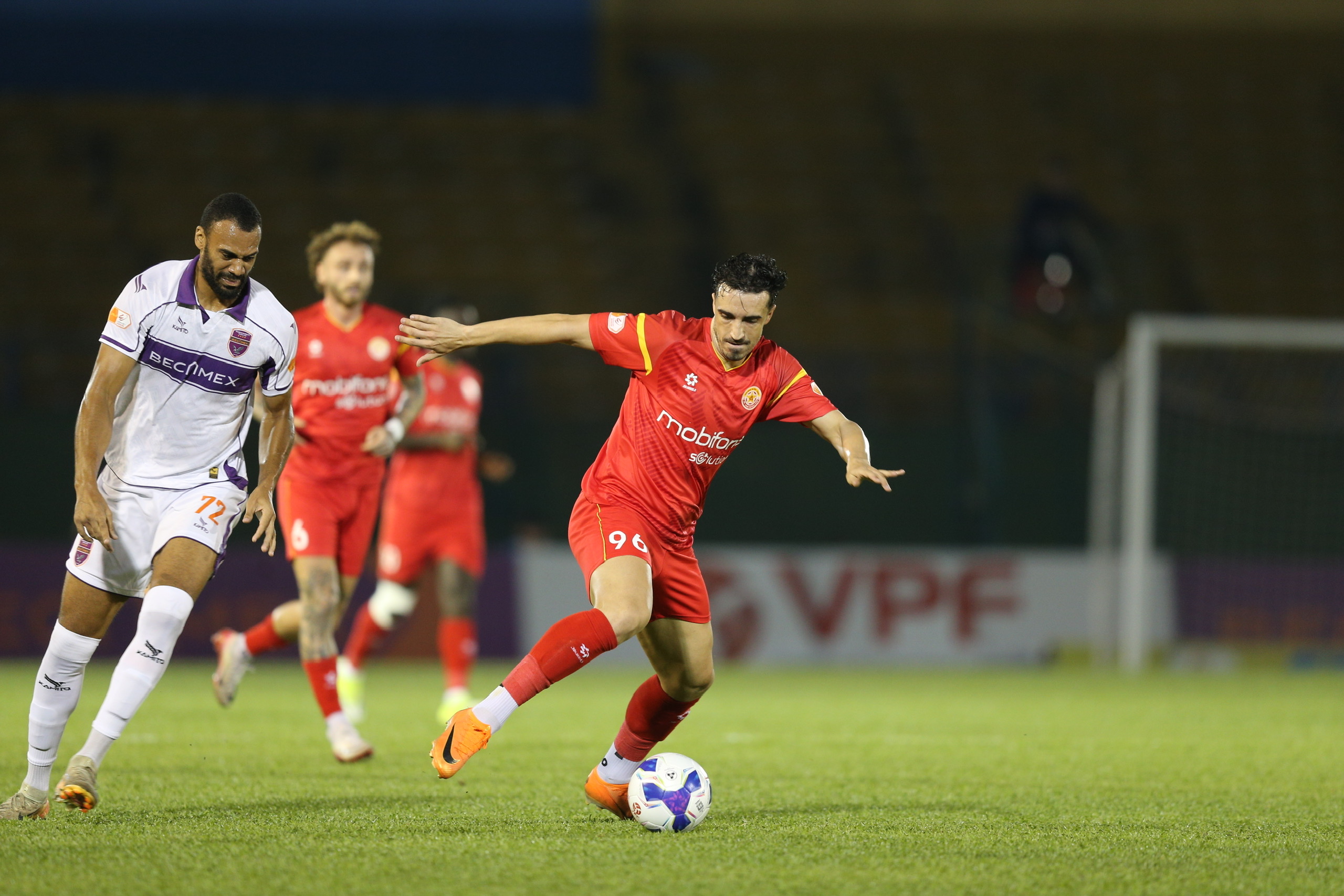 Đua trụ hạng VLeague Kịch hay đang chờ những tập cuối! 4 Đua trụ hạng VLeague Kịch hay đang chờ những tập cuối! 4