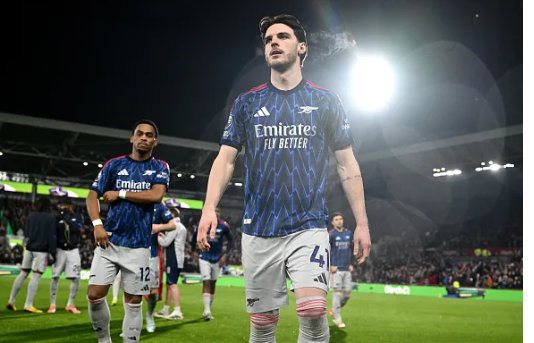 Declan Rice và cú hích từ Beckham cho tham vọng danh hiệu 1 Declan Rice và cú hích từ Beckham cho tham vọng danh hiệu 1