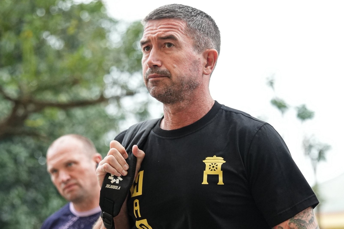 HLV Harry Kewell chia se ve muc tieu cua CLB Ha Noi