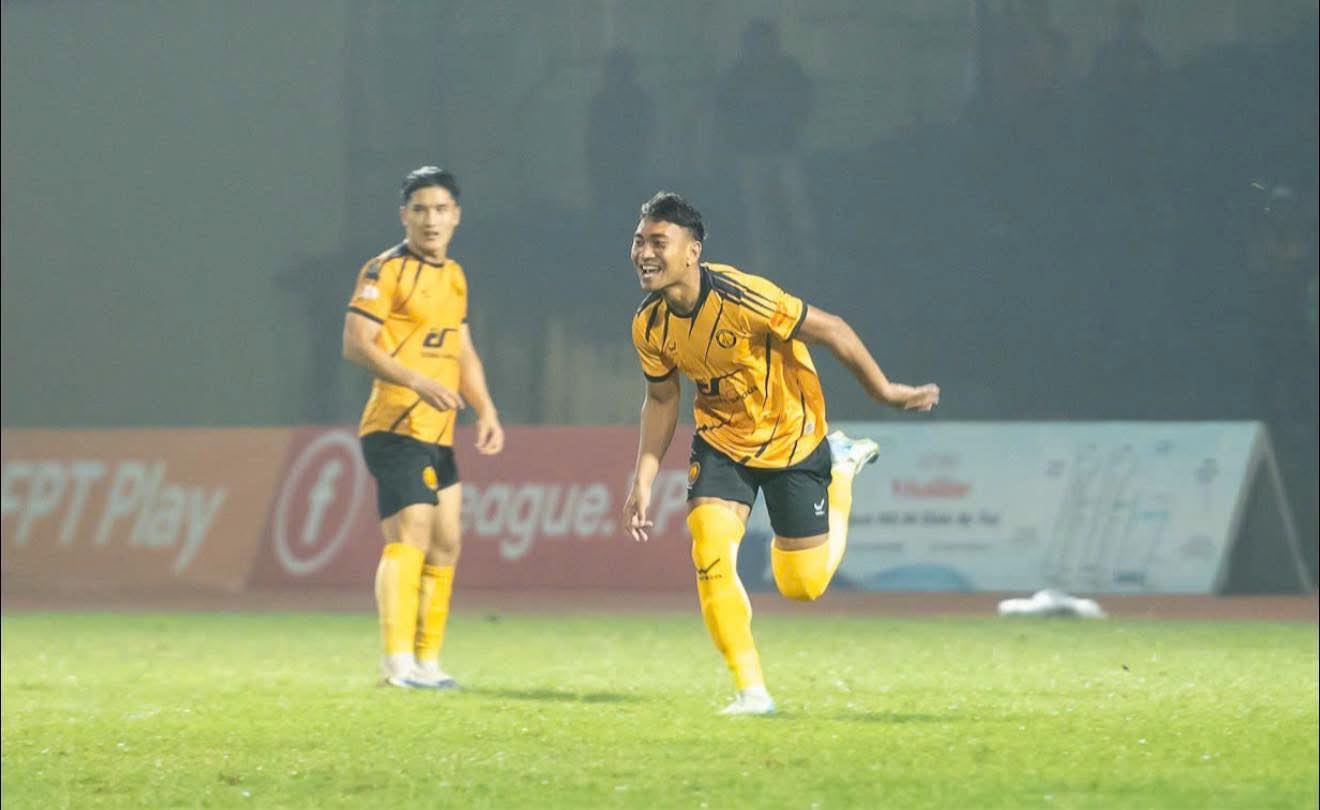 thủ môn Y Êli Niê thu mon Y eli Nie