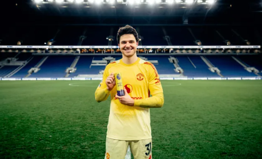 Senne Lammens Man Utd cảnh báo tôi rằng đội bóng thuộc tầng lớp khác trên MXH 1